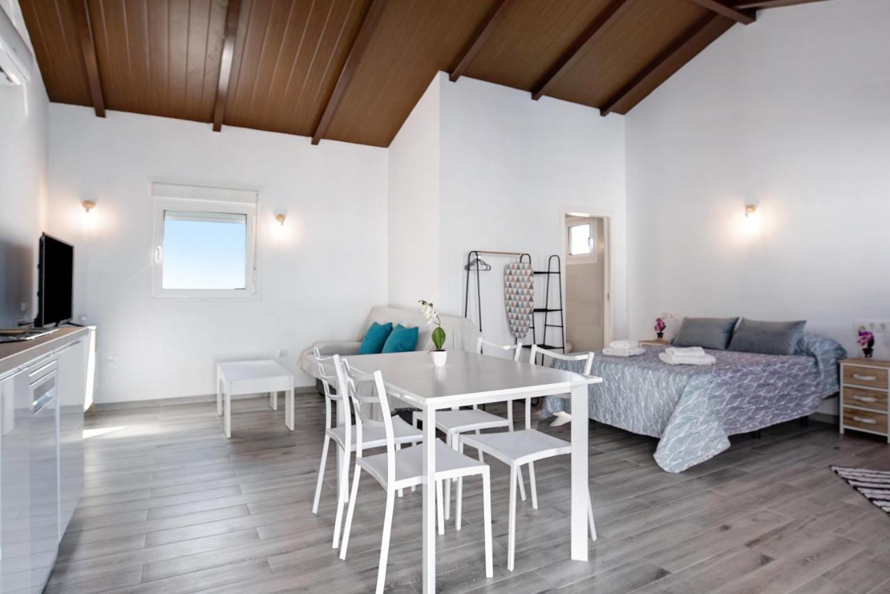 Villa La Teja 3 - Solo Familias Vejer de la Frontera Esterno foto